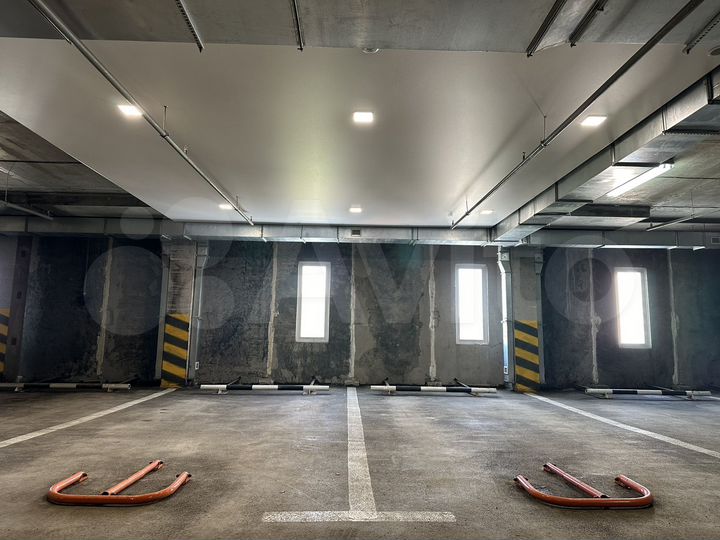 Машиноместо, 20 м²