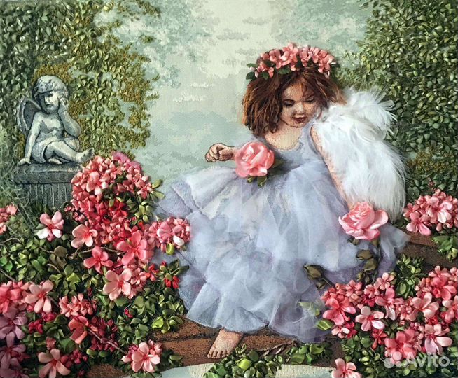 Картина вышивка лентами. Ангел в саду