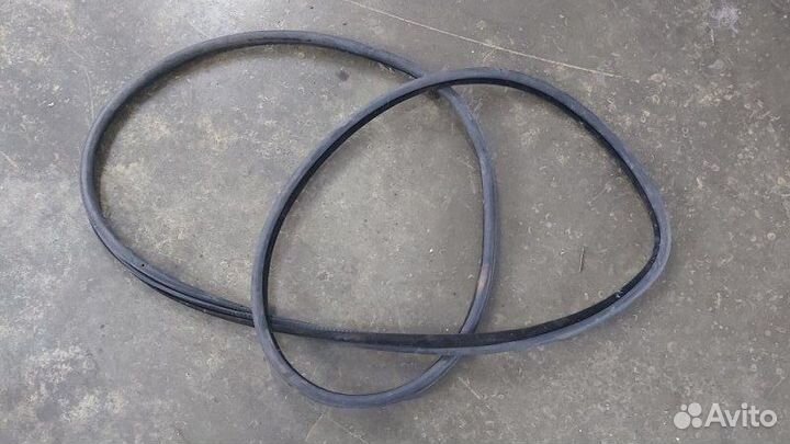 Уплотнитель двери задний Bmw X5 E53 M62 4.6IS 2002