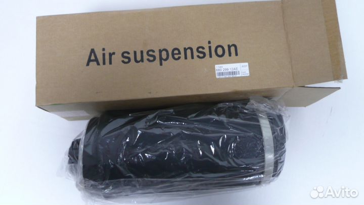 Новый задний баллон Jeep Grand Cherokee 5.6L WK2