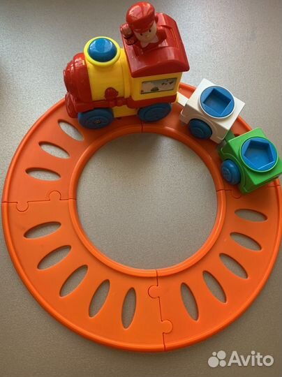 Паровоз, музыкальные игрушки