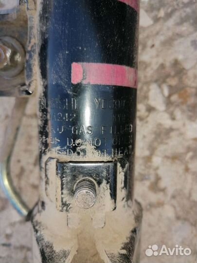 Стойка амортизатора mitsubishi lancer