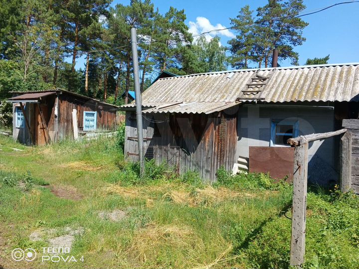 Дом 32 м² на участке 15 сот.