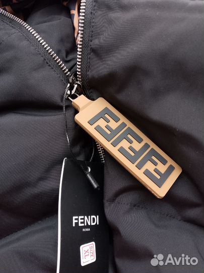 Женская куртка Fendi
