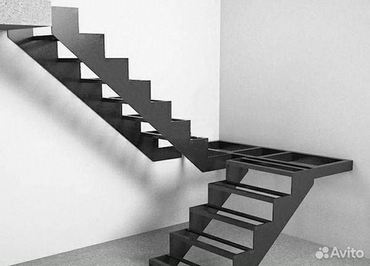 Лестница на второй этаж