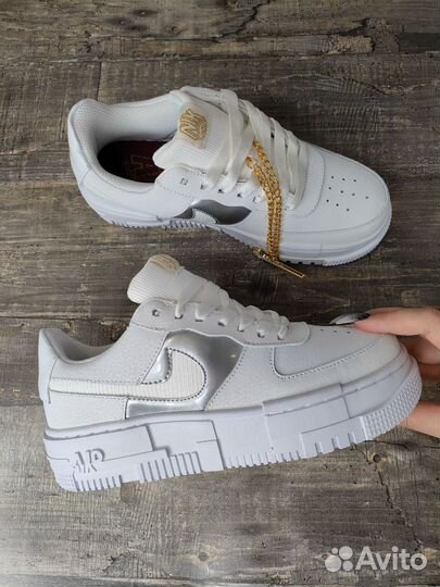 Кроссовки женские Nike Air Force 1