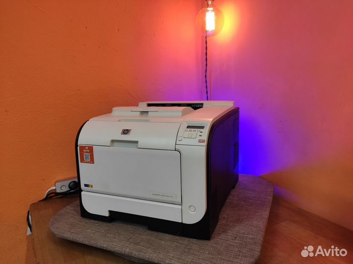 Цветной принтер HP Laserjet Pro 400 Color M451dn