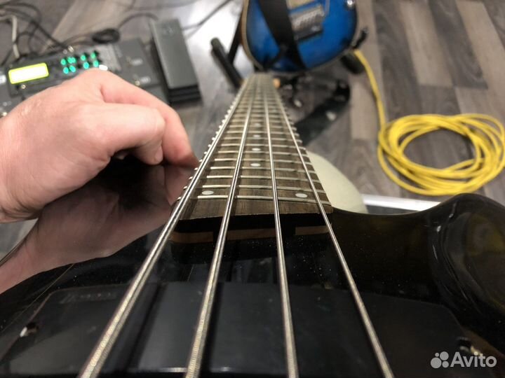 Бас гитара Ibanez sr 300