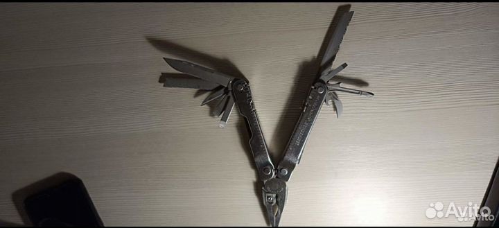 Мультитул Leatherman Super Tool 300