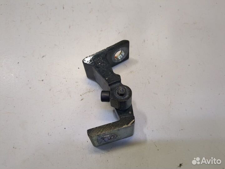 Петля двери Volkswagen Jetta 6, 2017