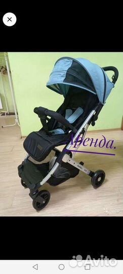 Компактная коляска