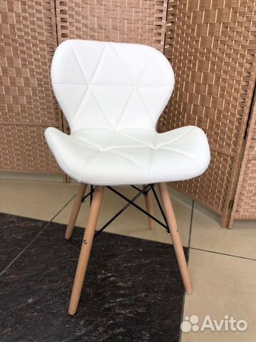 Стул мастера маникюра