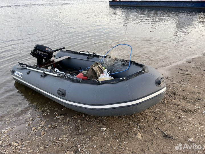 Продам лодку