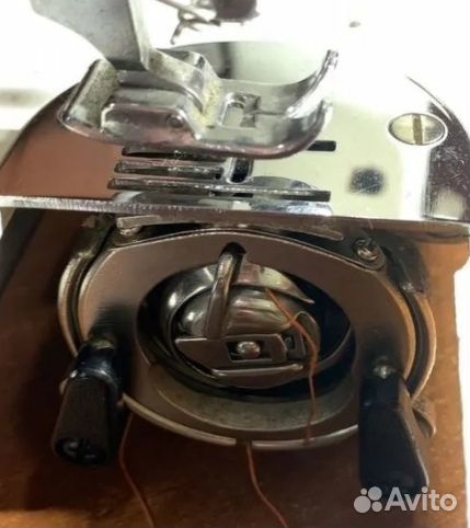 Швейная машина новая royal 085 Дания в упаковке