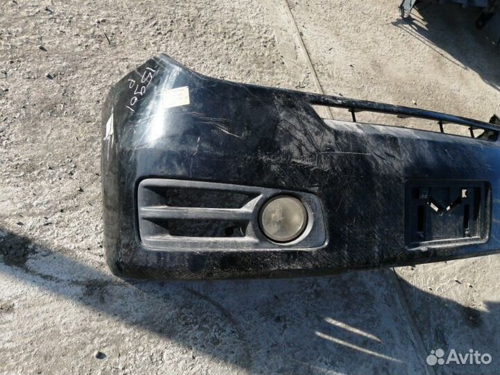 Бампер передний Nissan Elgrand E51