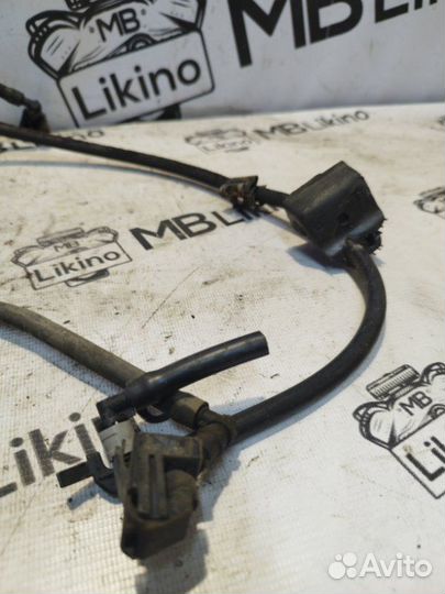 Форсунка омывателя лобового стекла Mercedes Gl