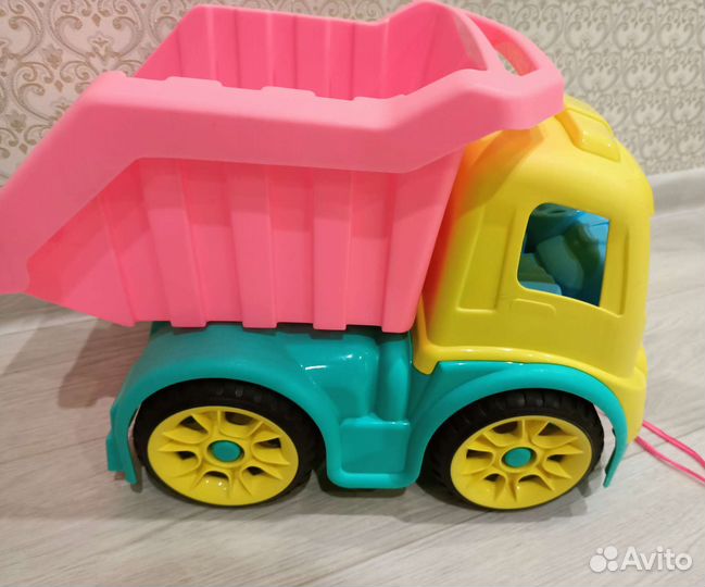 Машинки (игровой транспорт)