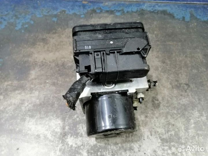 Блок ABS Ford Focus 3 CB8