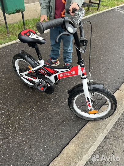 Велосипед детский Stels Jet 14 с доп. колесиками