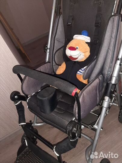 Детская инвалидная коляска