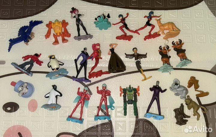 Игрушки из киндера