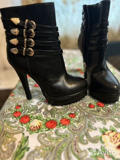 Обувь женская пакетом 35рр