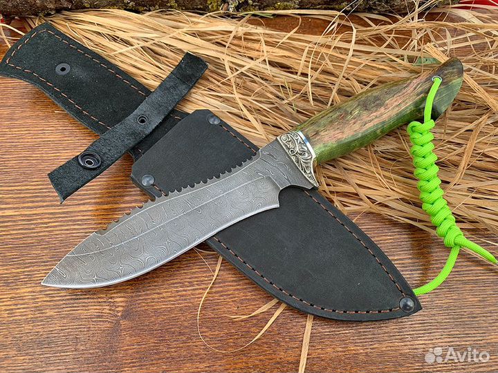 Нож туристический из дамасской стали