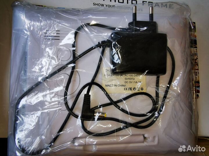 Цифровая фоторамка новая