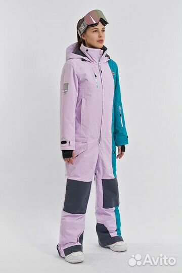 Горнолыжный комбинезон