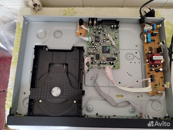 Dvd плеер philips DVD729