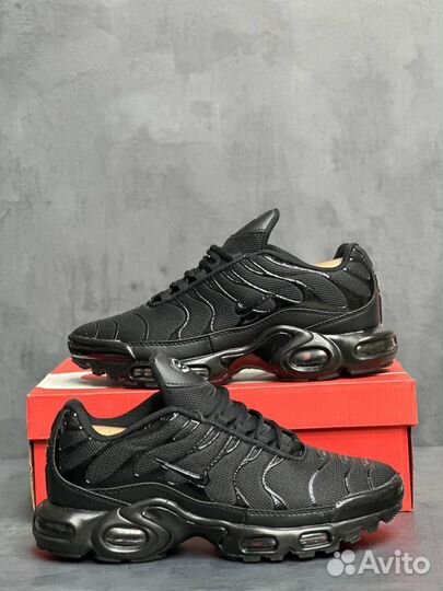 Кроссовки Nike air max tn plus