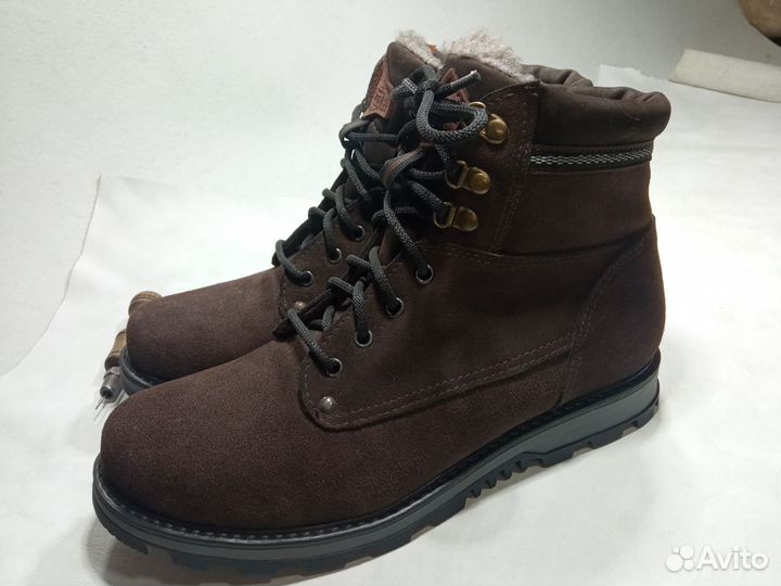 Ботинки замшевые