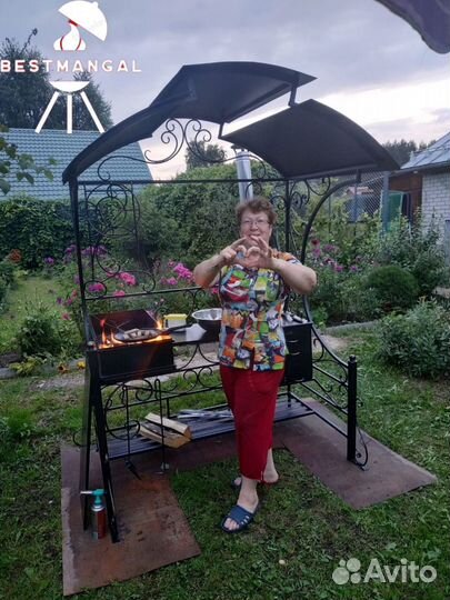 Мангал с крышей