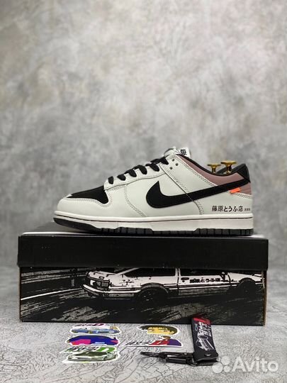 Кроссовки Nike SB Dunk Low Initial D Toyota AE86