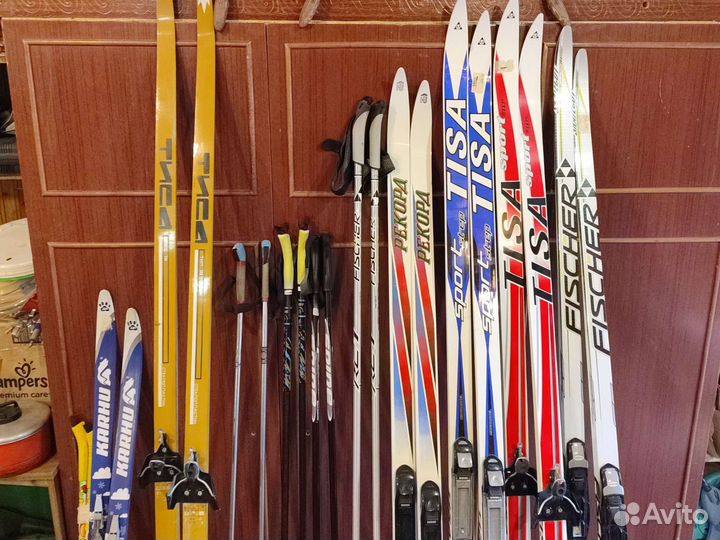 Беговые лыжи, палки и ботинки