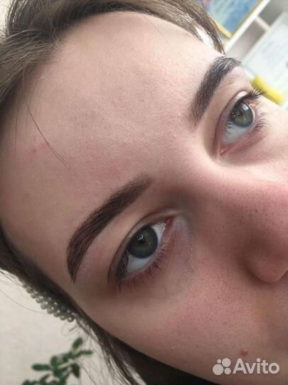 Коррекция и окрашивание бровей