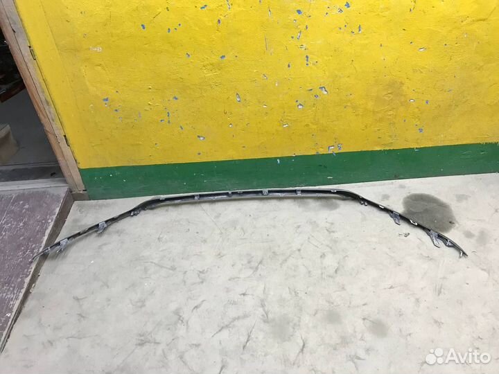 Накладка переднего бампера нижняя Lexus NX