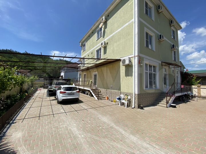 Комната 15 м², 3/3 эт.