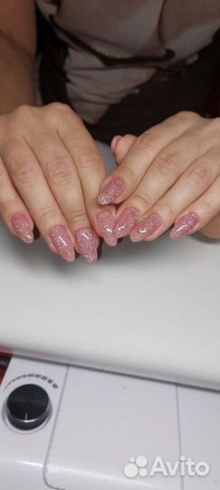 Наращивание ногтей