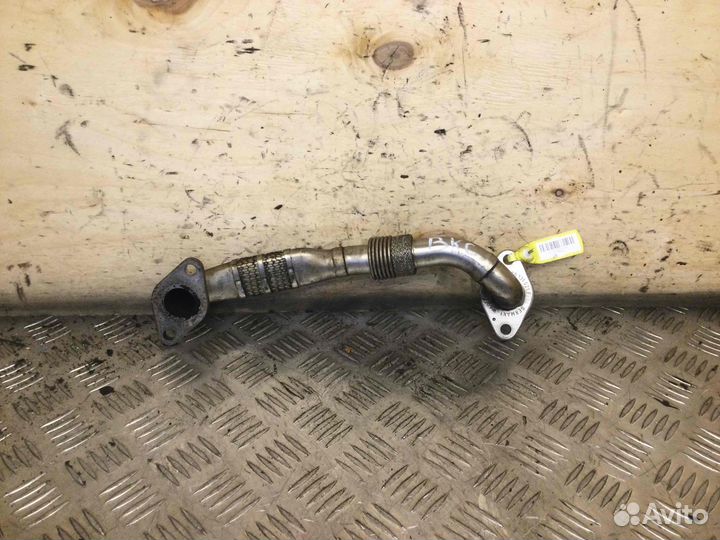 Трубка системы рециркуляции EGR Volkswagen Golf 03