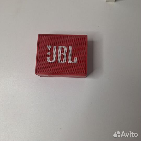 Колонка jbl go