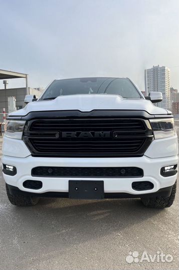 RAM 1500 5.7 AT, 2022, 780 км