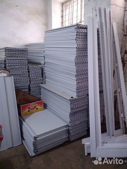 Стеллажи торговые металлические