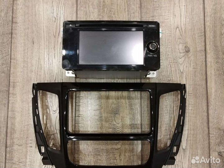 Магнитола Mitsubishi Pajero Sport 3