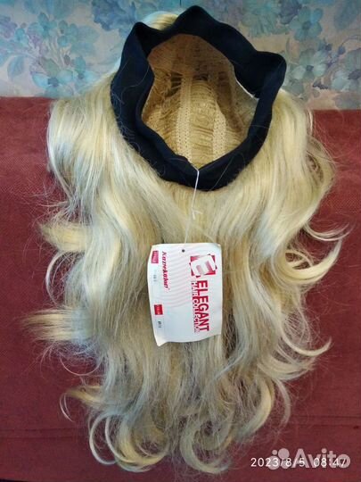 Парик блонд длинный с лентой новый
