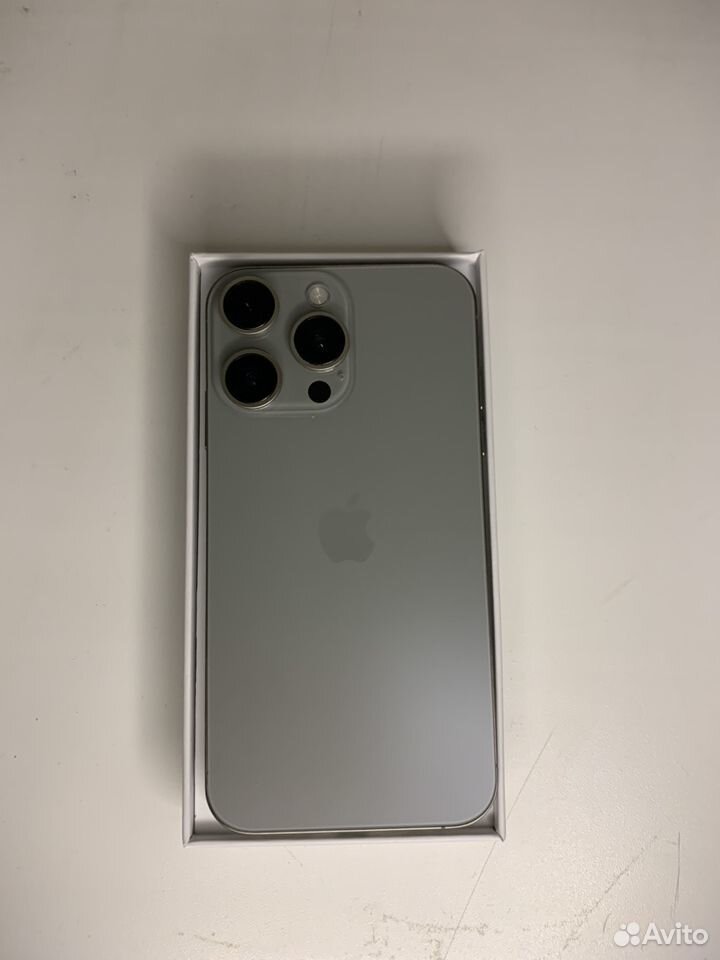 iPhone 15 Pro, 128 ГБ