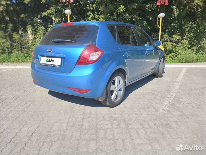 Kia Ceed 1.6 AT, 2010, 202 000 км