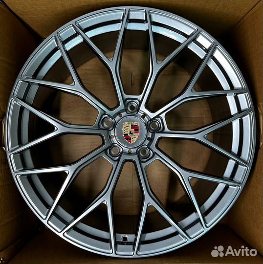 Кованые диски Порше Каен Porsche cayenne III R22