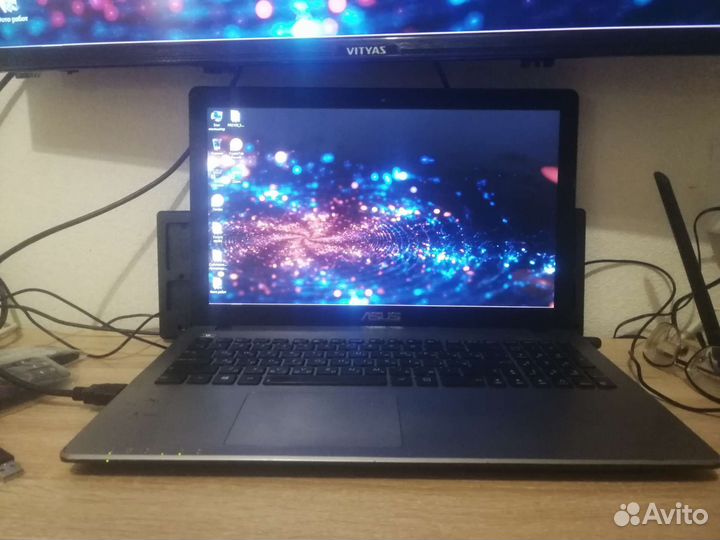 Ноутбук асус