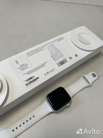 Apple watch series 8 45mm